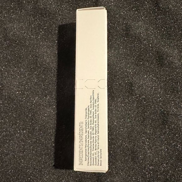 About-Face Light Lock Lip Gloss in Payton - Picture 4 of 7